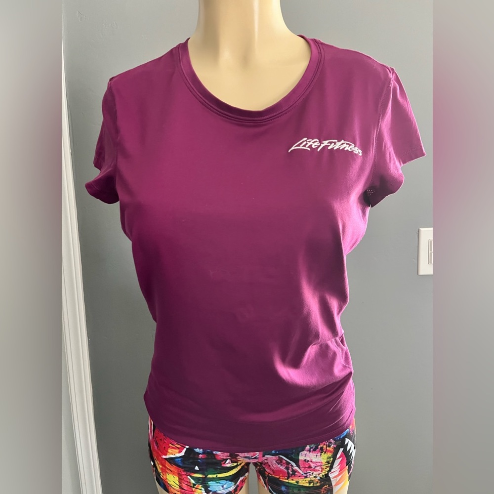 ALO life fitness shirt